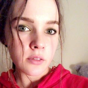 Meet your Posher, Ellie